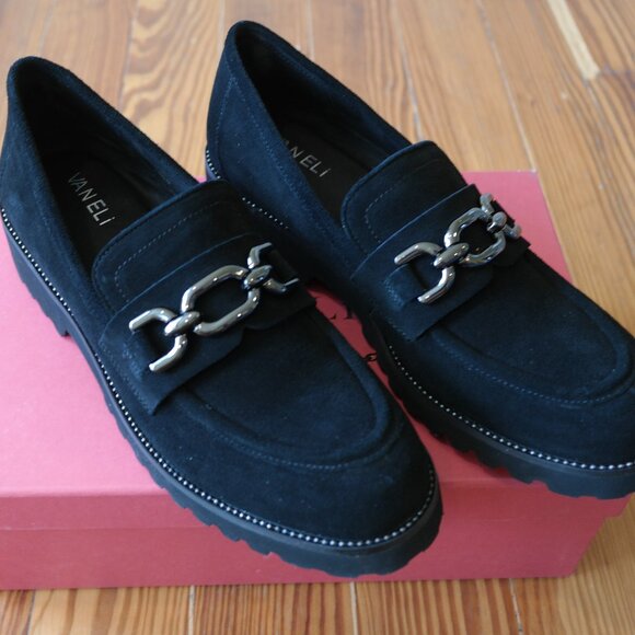 VANELI Women's Zeus Loafer Size 9.5 Black w/ Silver Chain - Picture 2 of 14